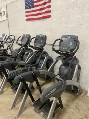 Cybex 625a Commercial Arc Trainer with E3 Console - USED