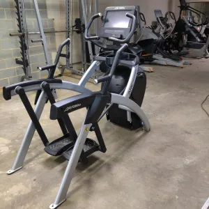 Life Fitness Arc Trainer LowerBody with Smartscreen