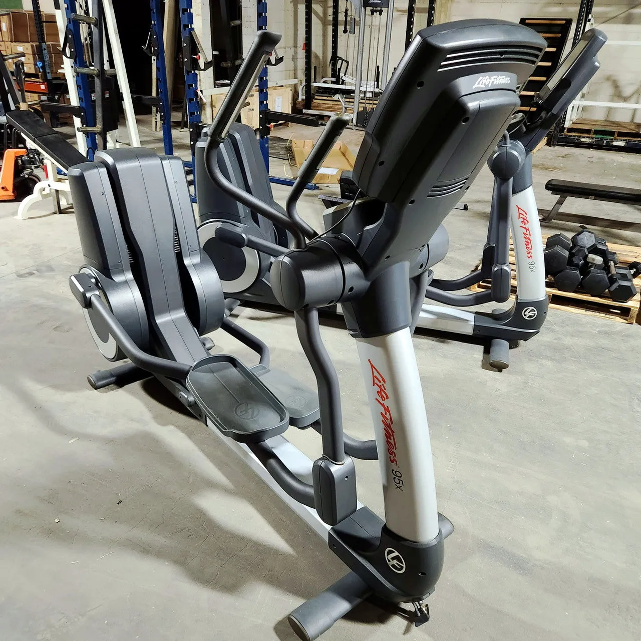 Refurbished Life Fitness 95X Elliptical with Engage Console