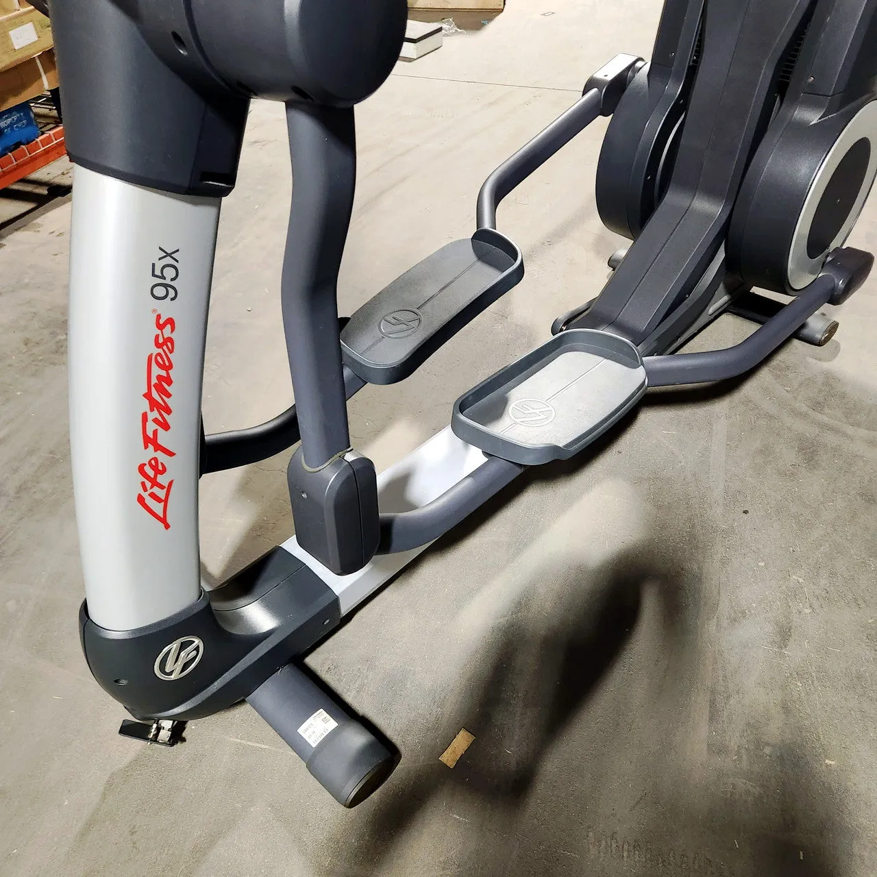 Refurbished Life Fitness 95X Elliptical with Engage Console